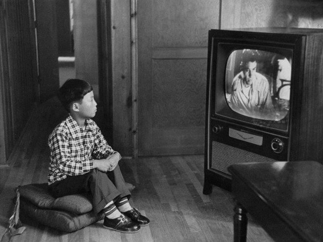 Day 12: TV 90-an